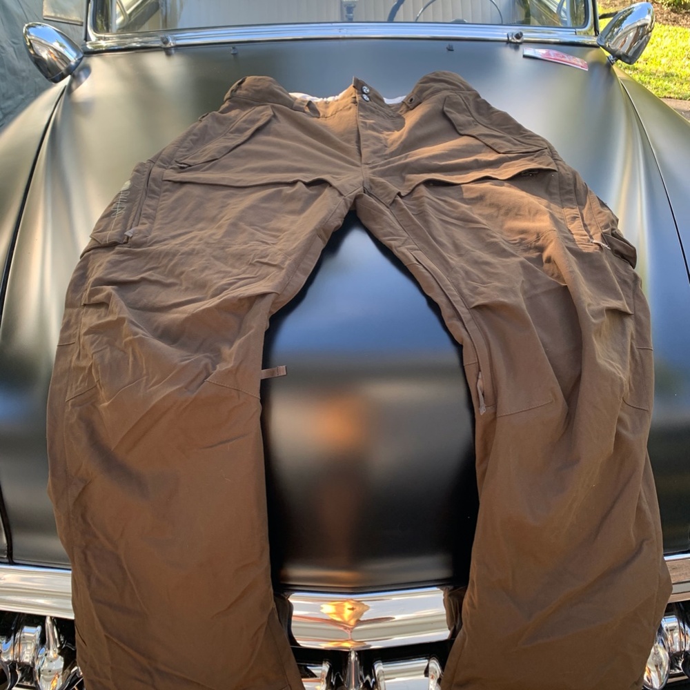 Burton  Ronin XL mocha snowboard pants